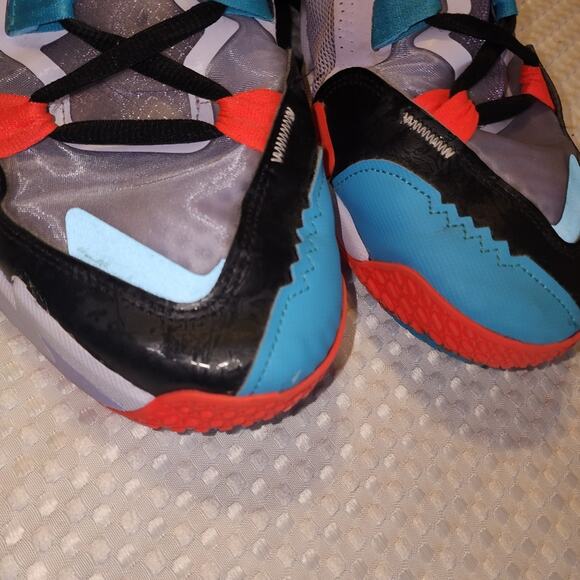 AIR JORDAN EUC MENS SIZE 12 WHY NOT Zer0.5 CHILDHOOD SPORT SNEAKERS - Picture 3 of 12